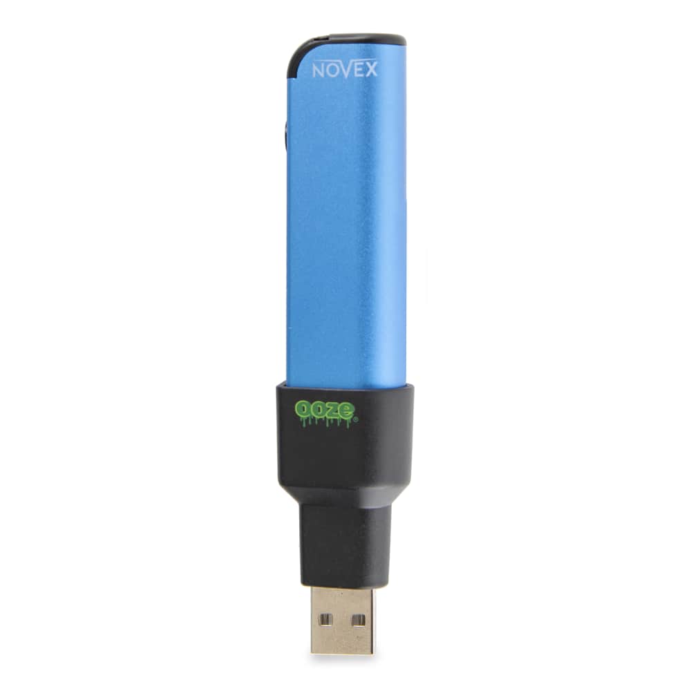 The ocean blue Ooze Novex has the magnetic charger attached to the base
