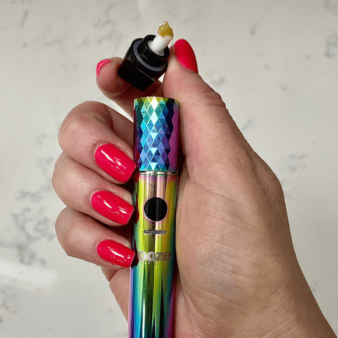 Beacon Extract Vaporizer – C-Core 800 mAh - Rainbow