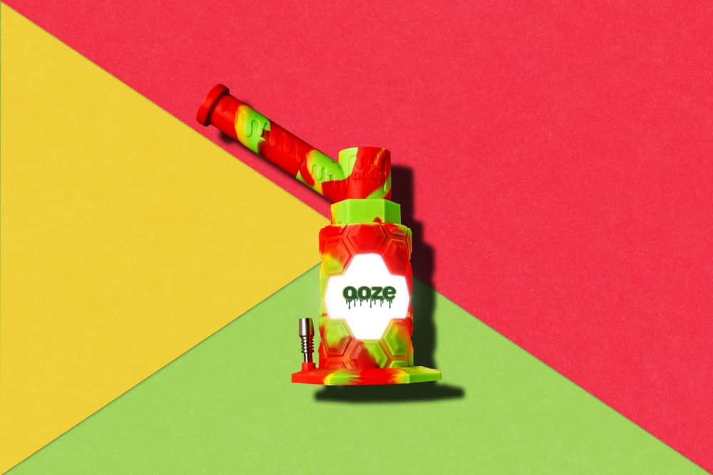 Ooze Mojo Silicone Water Pipe & Nectar Collector - Rasta