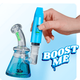 Person attaching the Light Blue Booster extract vape to dab rig
