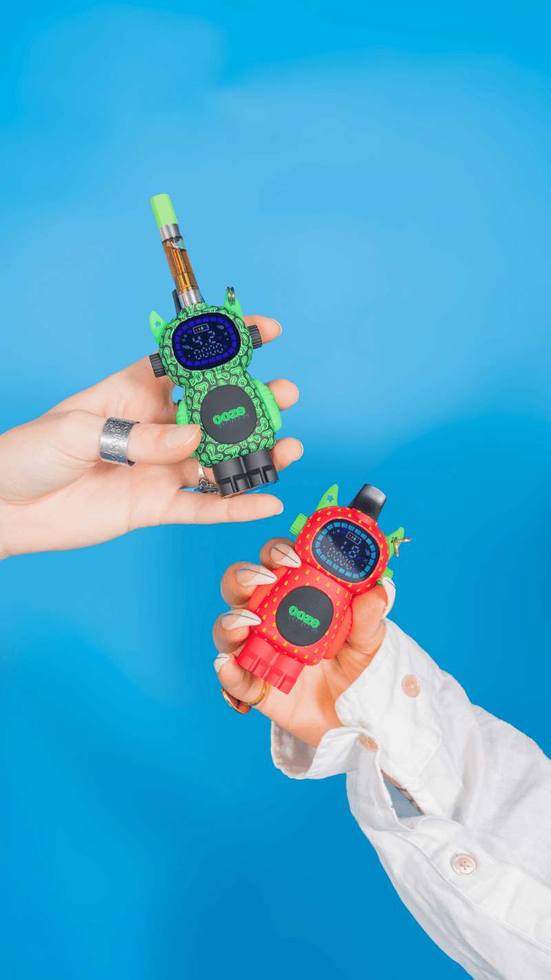 Melty and Strawberry Bot Character Vapes