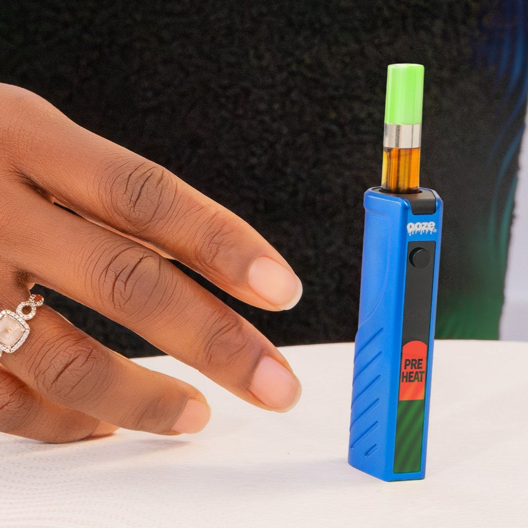 Ooze Novex 2 400 mAh 510 Vape with Screen - Sapphire Blue Ooze Novex 2 400 mAh 510 Vape with Screen - Sapphire Blue