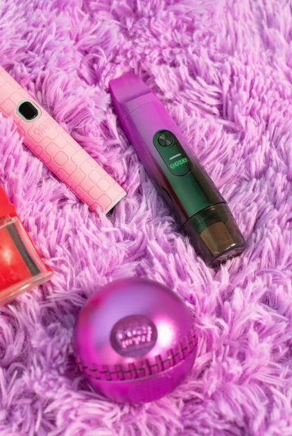 Purple Saturn Grinder