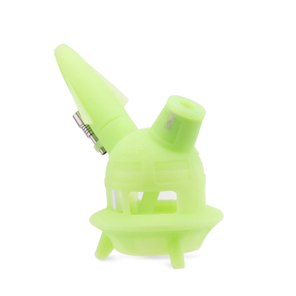 The green glow Ooze UFO has nothing inserted in the downstem