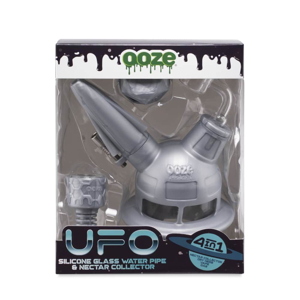 The stellar silver Ooze UFO is in the box